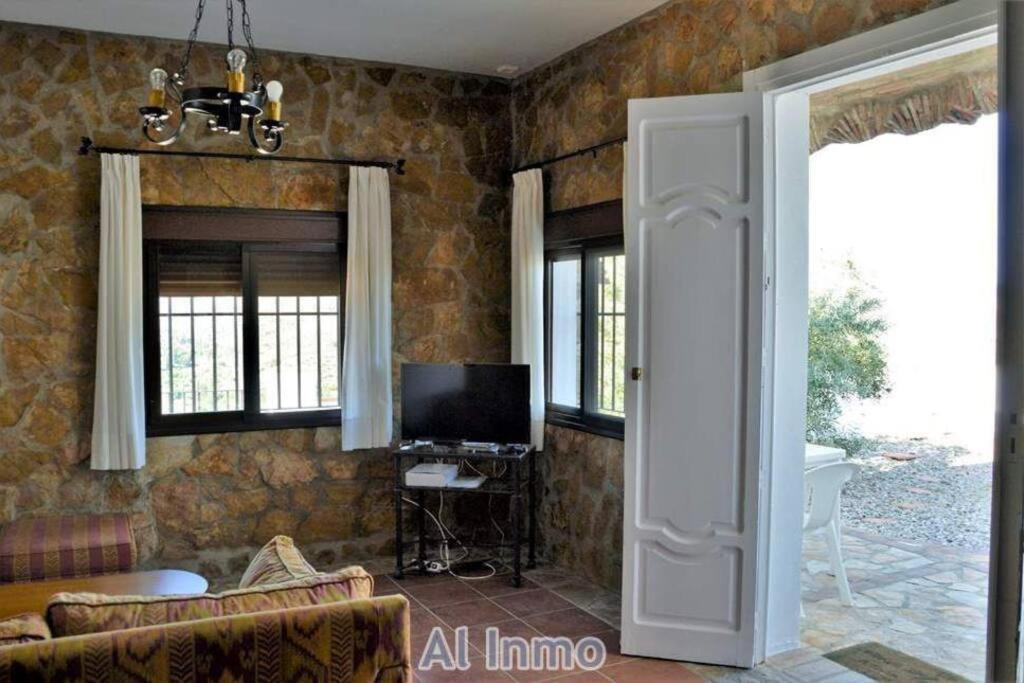 Las Palmeras - Ein Stück vom Paradies - Behagliches Haus mit Pool Algodonales Exterior foto