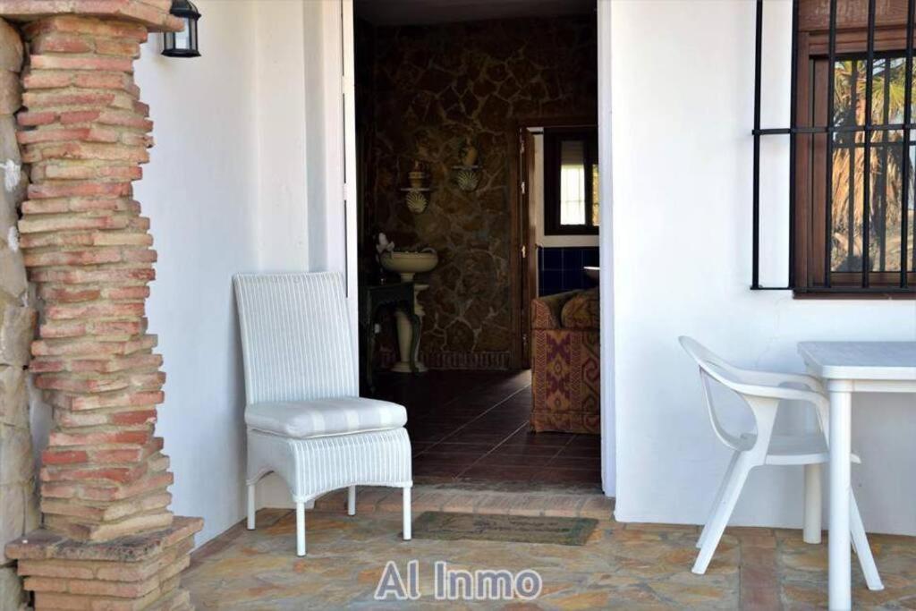 Las Palmeras - Ein Stück vom Paradies - Behagliches Haus mit Pool Algodonales Exterior foto