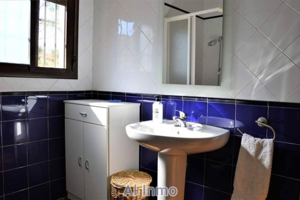 Las Palmeras - Ein Stück vom Paradies - Behagliches Haus mit Pool Algodonales Exterior foto