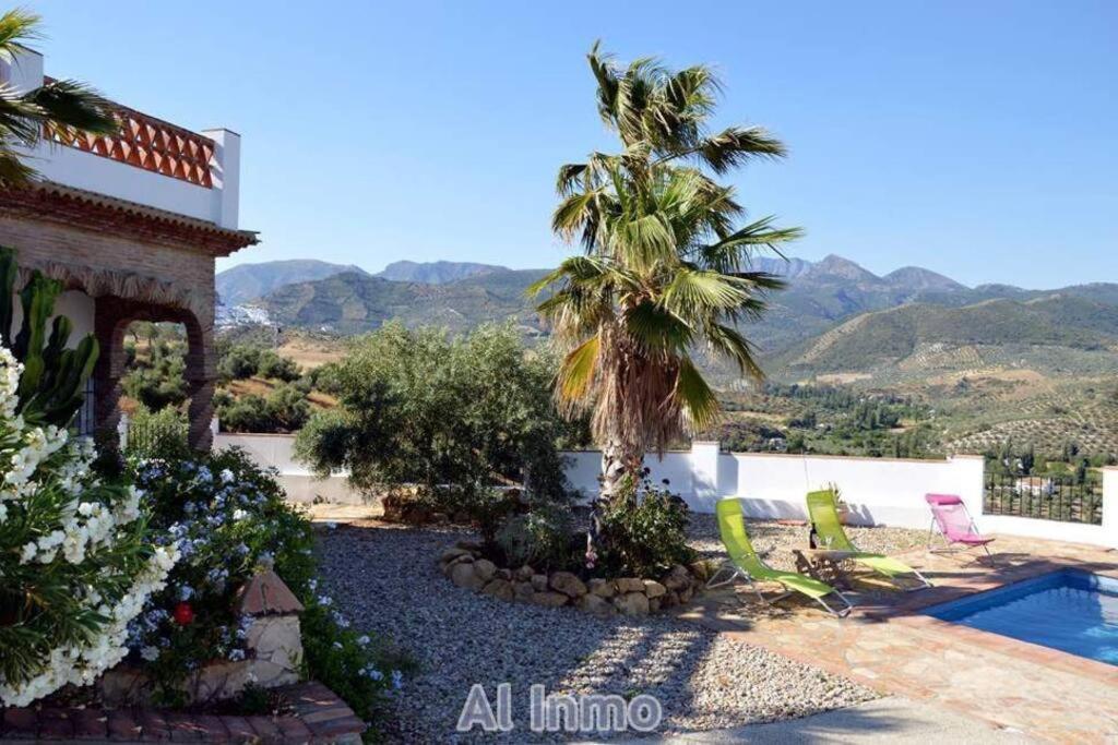 Villa Las Palmeras - Ein Stück vom Paradies - Behagliches Haus mit Pool Algodonales Exterior foto