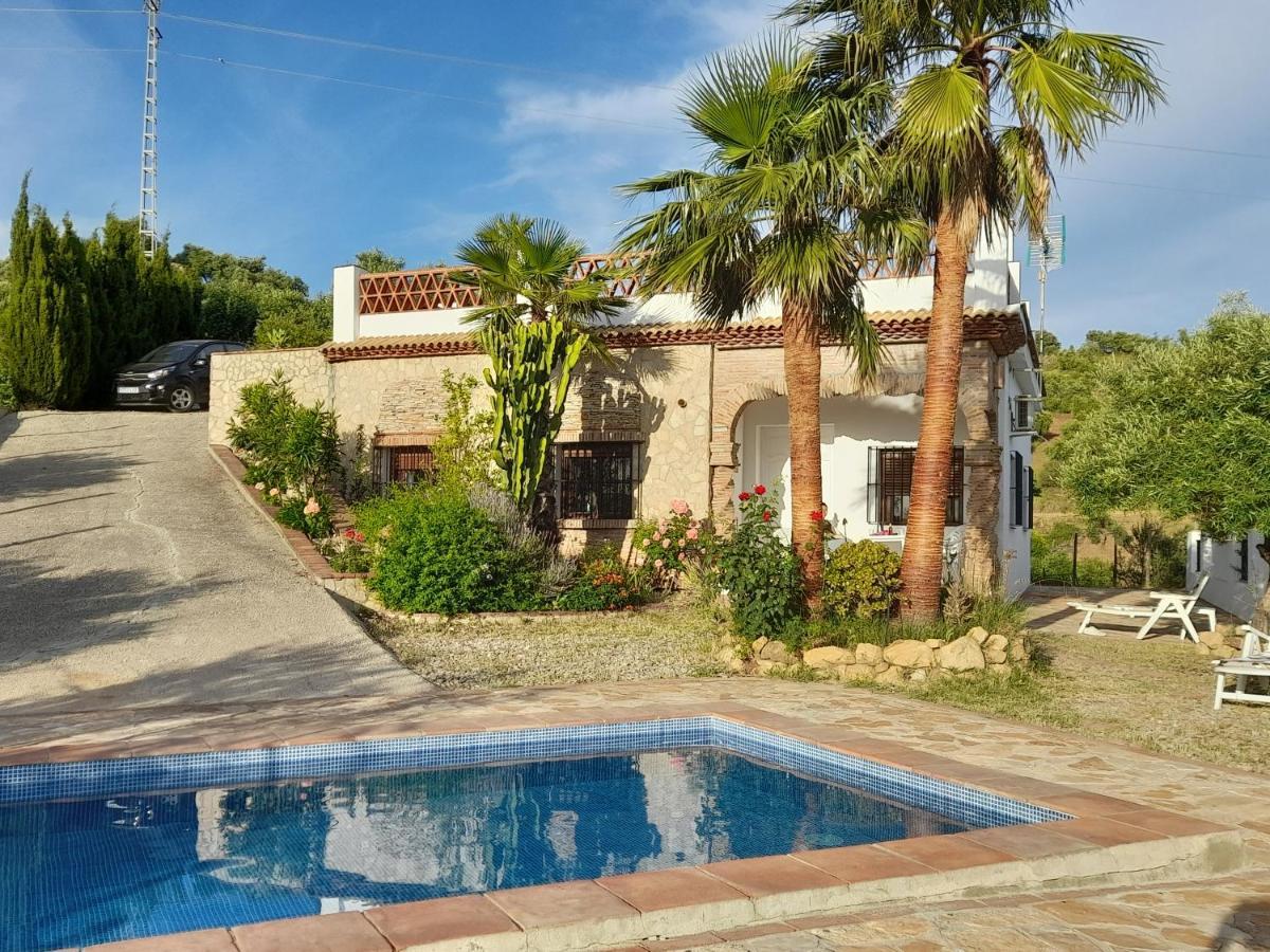 Las Palmeras - Ein Stück vom Paradies - Behagliches Haus mit Pool Algodonales Exterior foto